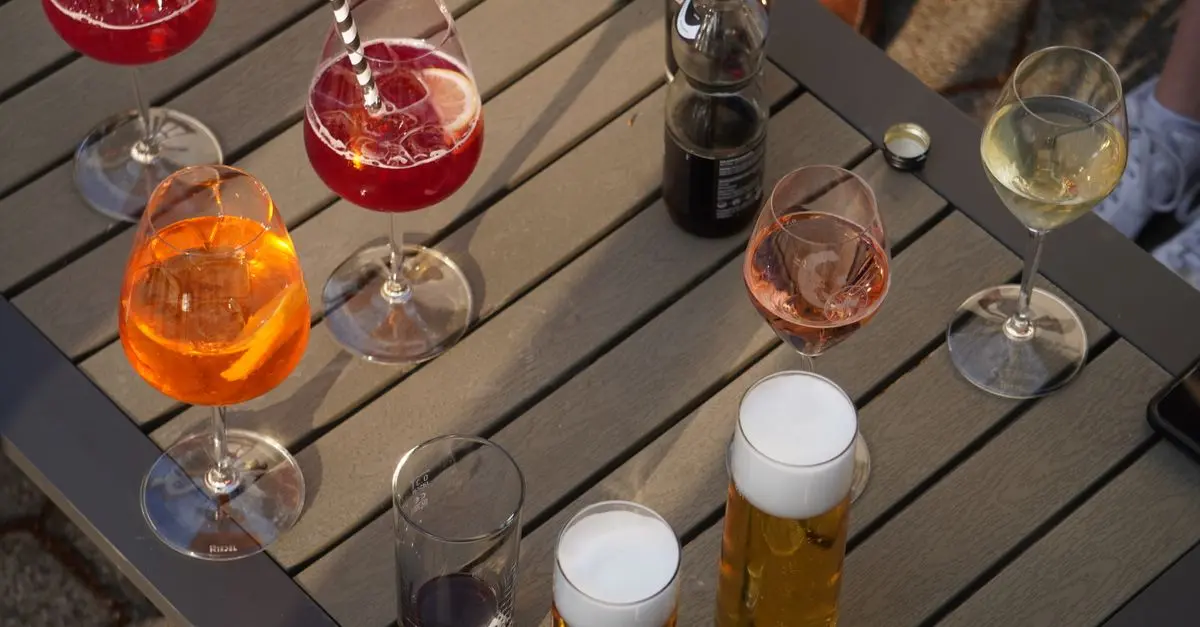 Comment Organiser un Apéritif Réussi : Guide Complet