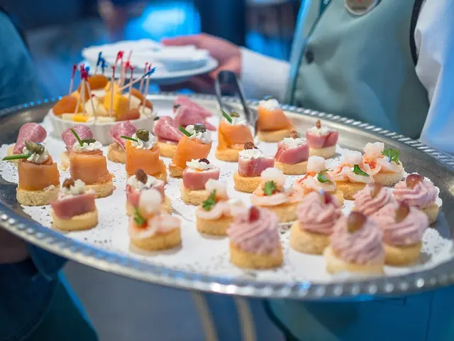 Comment Créer un Apéritif Équilibré entre Saveurs et Textures