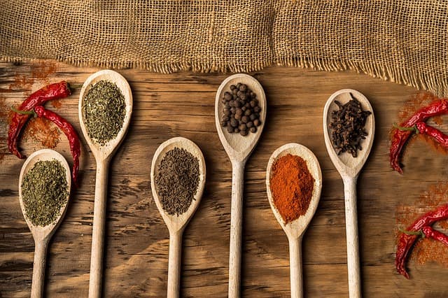 Les Meilleures Recettes de Tapas à Partager pour Apéritifs