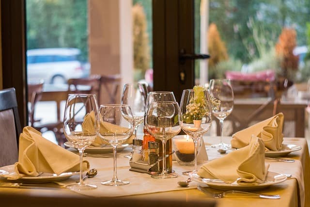 Comment Choisir les Meilleurs Accessoires pour vos Apéritifs