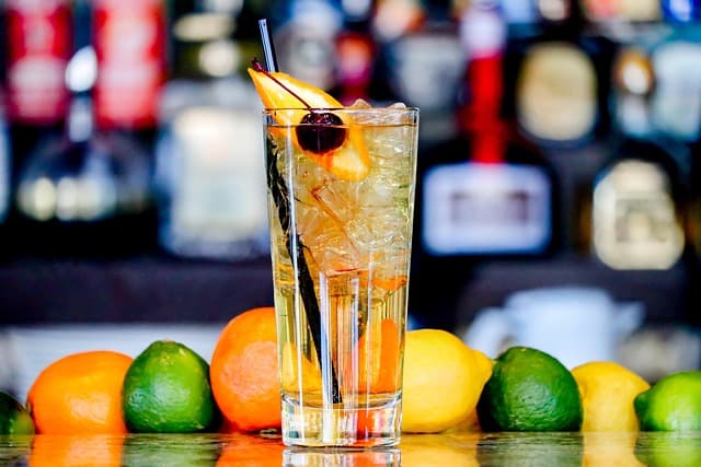 8 Idées de Cocktails Originaux pour vos Moments Apéritifs
